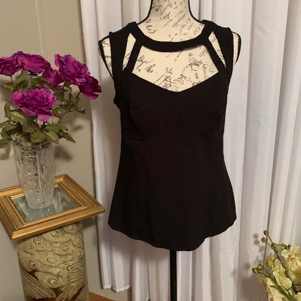 Torrid Black Caged Top~Retro, Rare Find~Structured Fit~Size 1